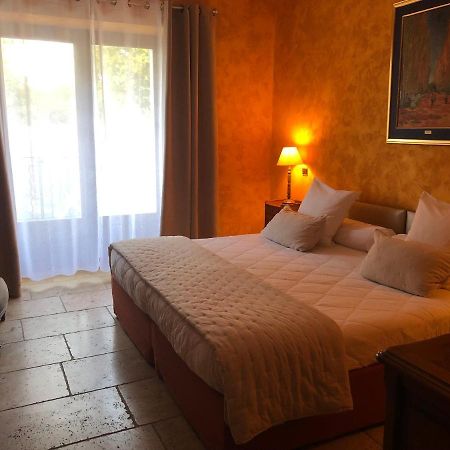 Les Lavandes De La Fuste Valensole Exterior foto